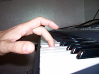 piano hand positions : comfortable positioning : fingers